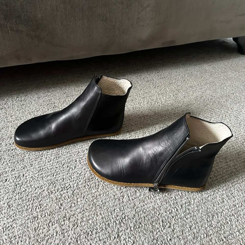 ROSA ZIPPER BOOTS (Chelsea style) - DESIGNED BY ANYA